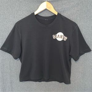 lululemon 5 Year Basic Tee Cropped in Black with Giants Logo